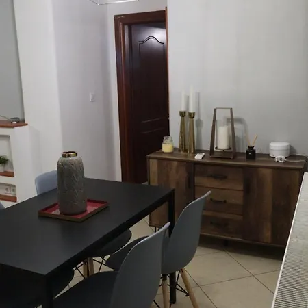 Apartamento όμορφο με αυλή Tessalónica