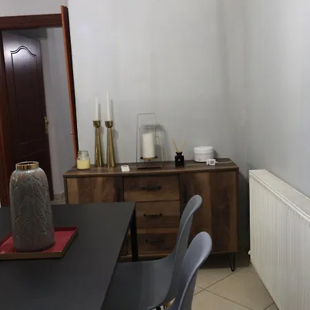 Apartamento όμορφο με αυλή Tessalónica