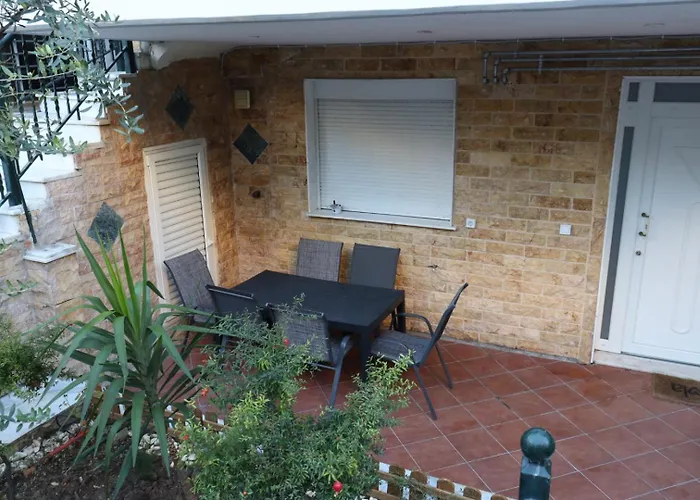 όμορφο με αυλή Apartment Thessaloniki