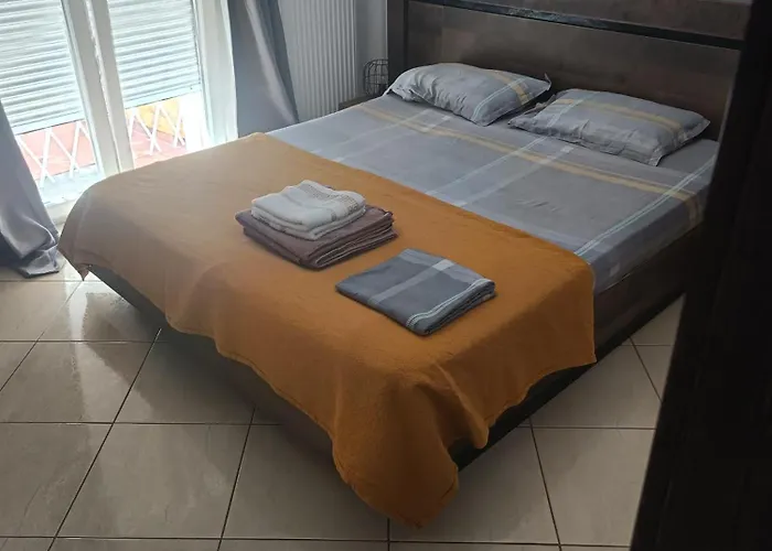 όμορφο με αυλή *