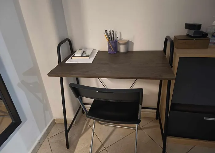 όμορφο με αυλή Apartamento Tesalónica