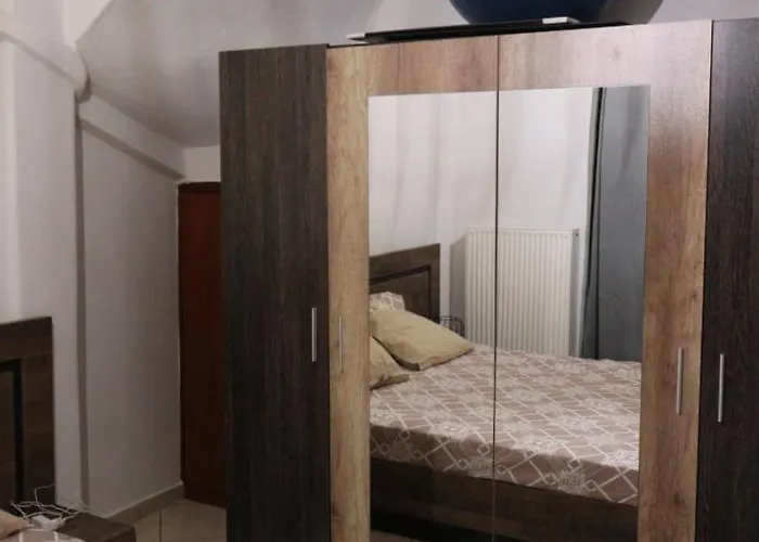 όμορφο με αυλή *