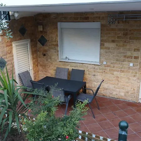 όμορφο με αυλή Appartement Thessaloniki